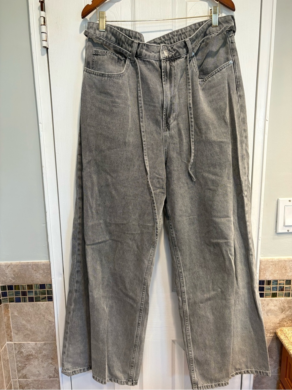 Gray Wide Leg Loose Fit Tie Waist Jeans